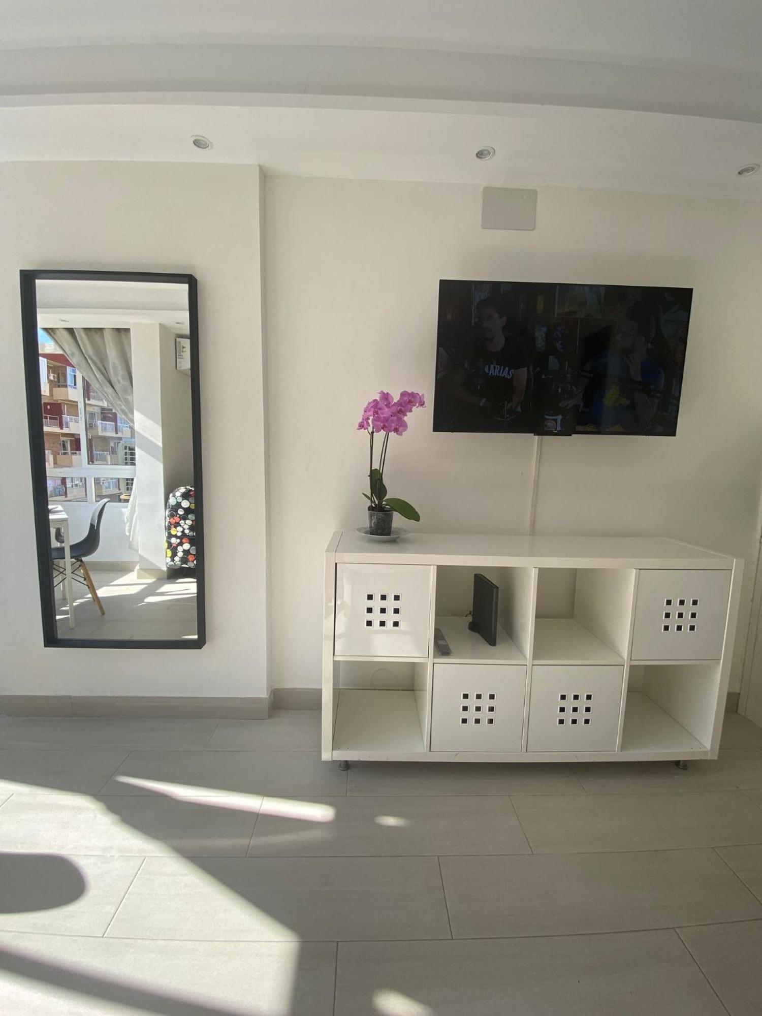 Loft Moderno - Vistas Mar Y Montana - Piscinas Daire Benalmádena Dış mekan fotoğraf